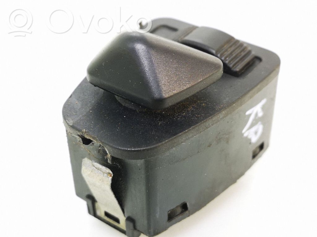 BMW 3 E46 Wing mirror switch