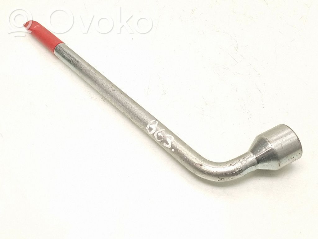Volvo XC70 Chiave per dadi della ruota