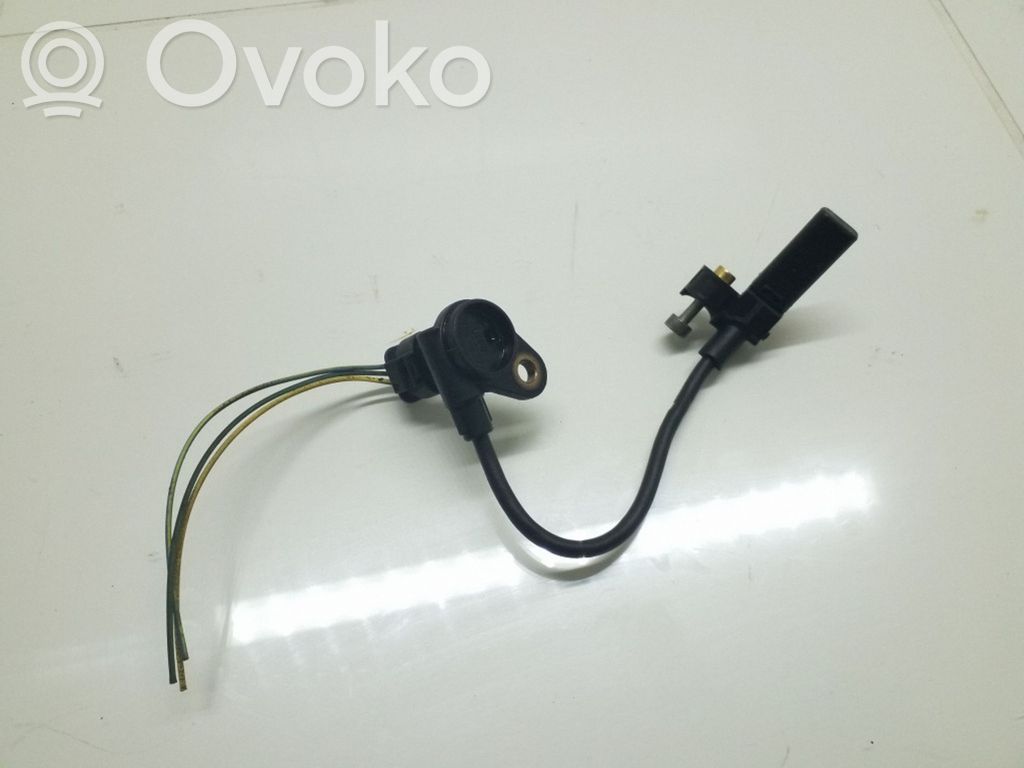 BMW 5 F10 F11 Senzor poziție arbore cotit 