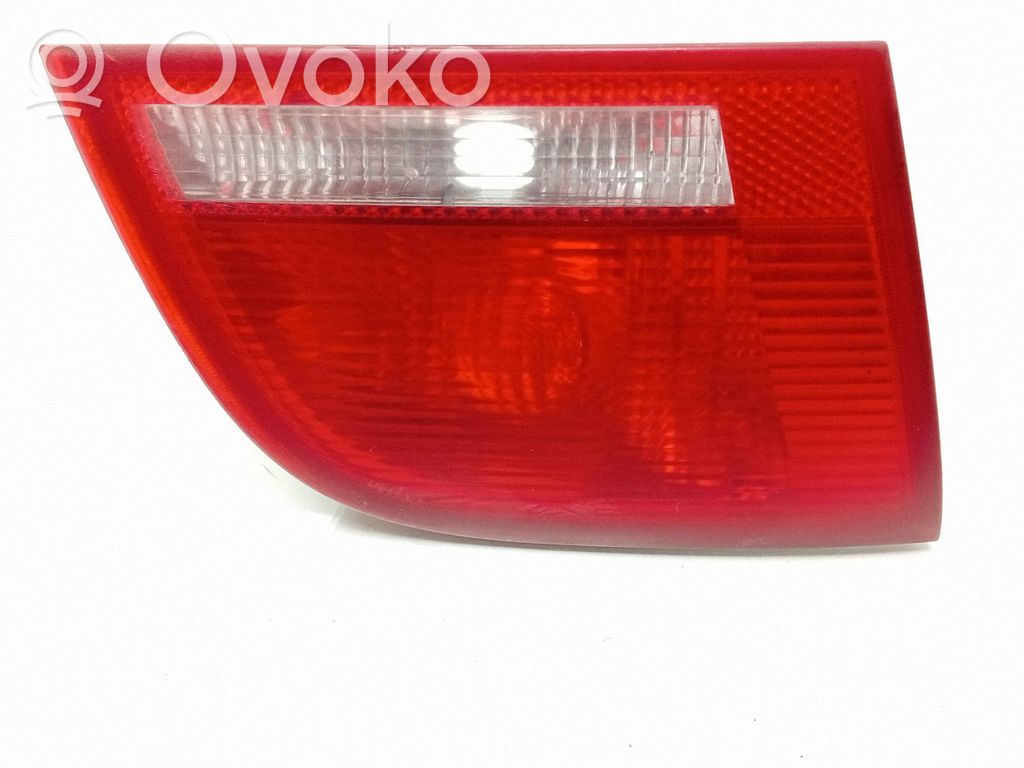 Audi A3 S3 8P Feux arrière sur hayon