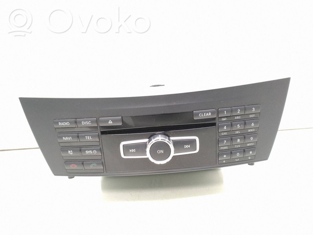 Mercedes-Benz C W204 Panel / Radioodtwarzacz CD/DVD/GPS