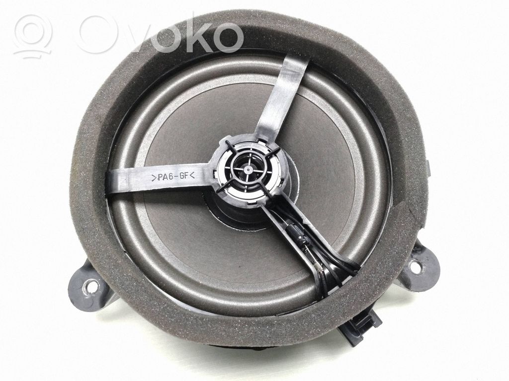 Volvo XC90 Altavoz de la puerta trasera