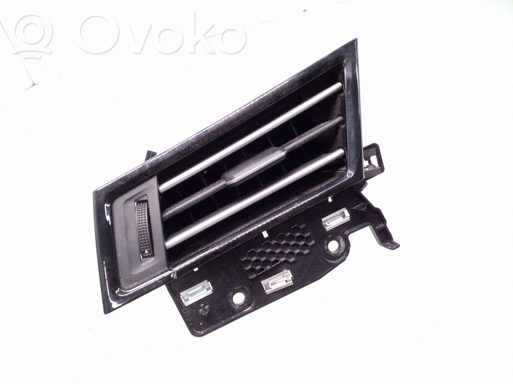 Volkswagen PASSAT B8 Garniture, panneau de grille d'aération latérale