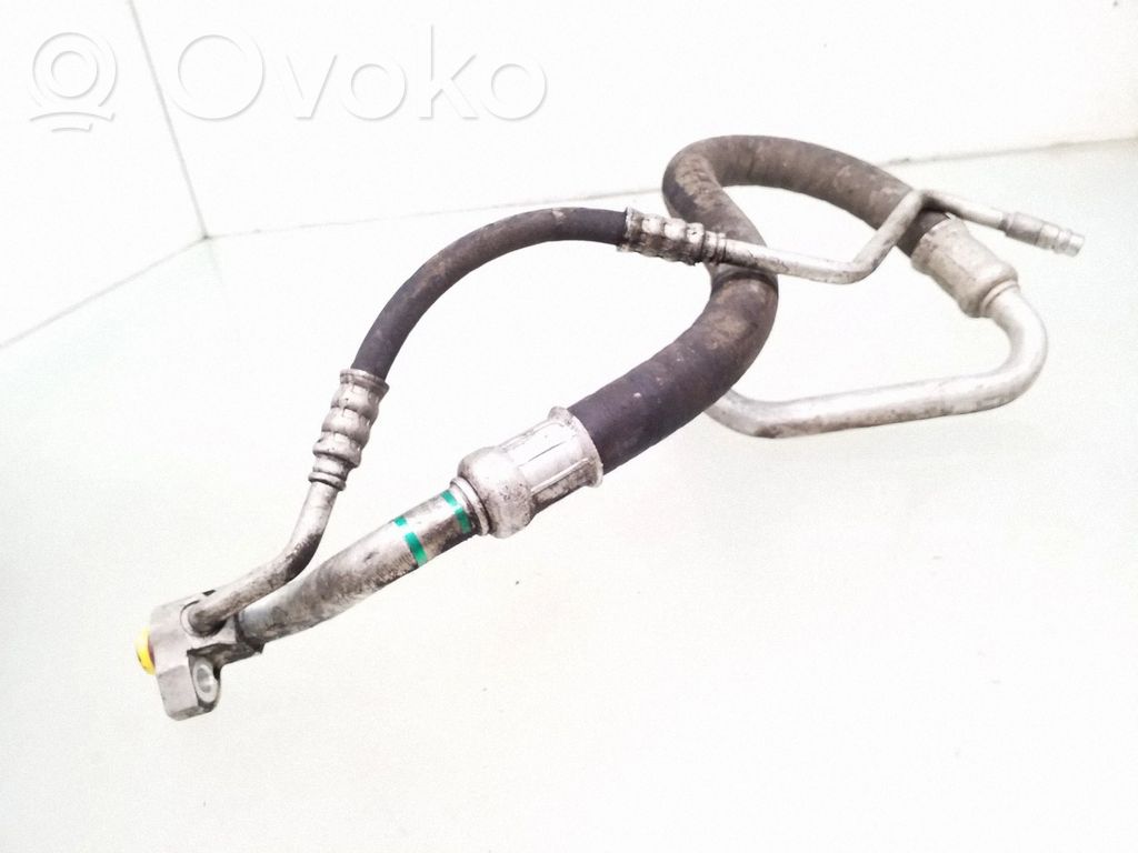 BMW 1 E81 E87 Wąż / Przewód klimatyzacji A/C