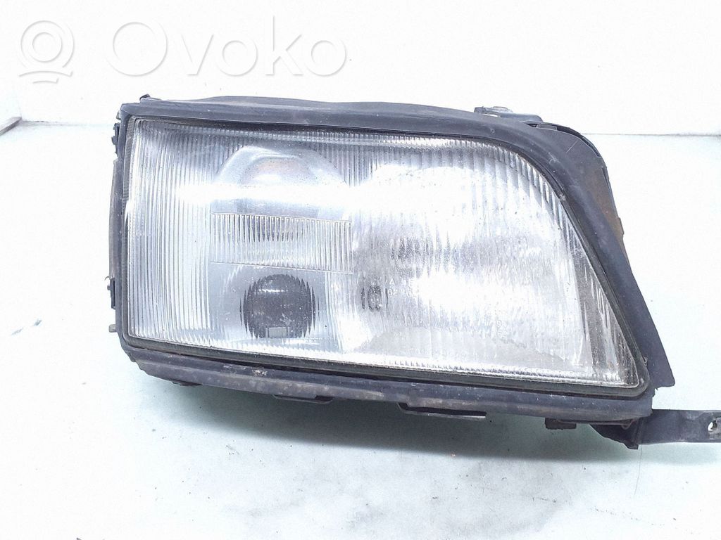 Audi 100 S4 C4 Faro/fanale