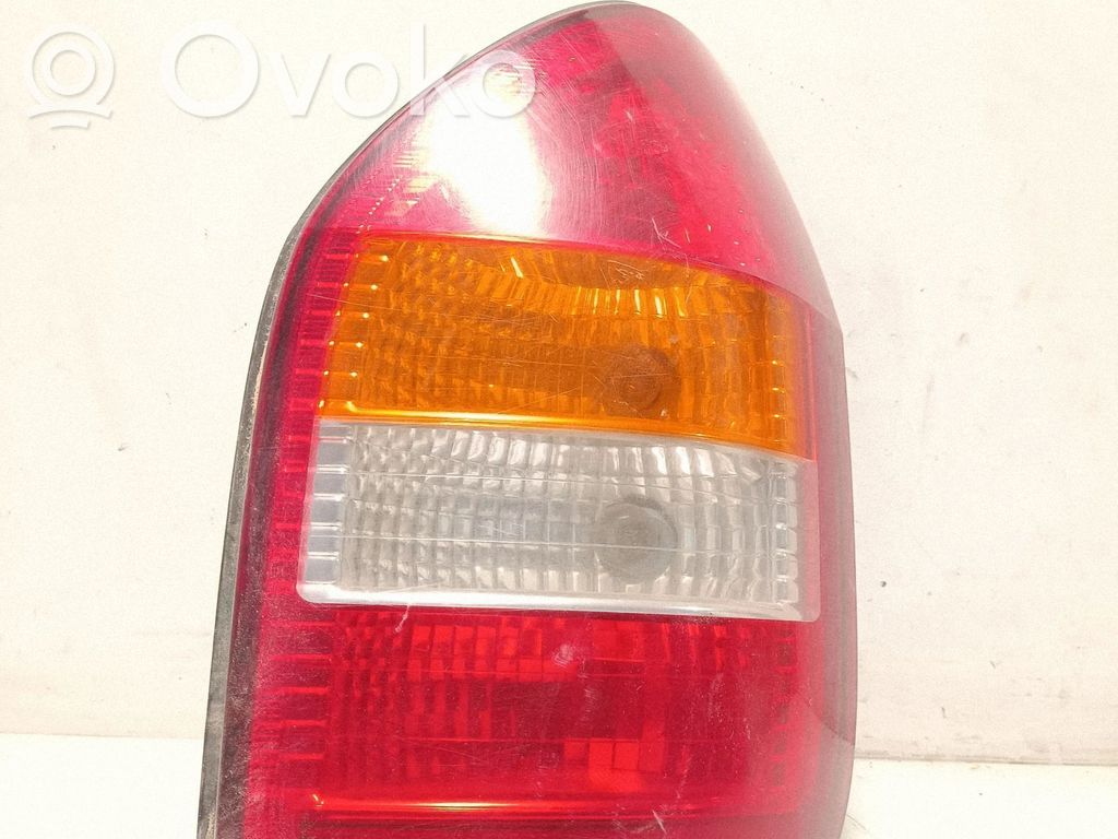 Opel Zafira A Luci posteriori