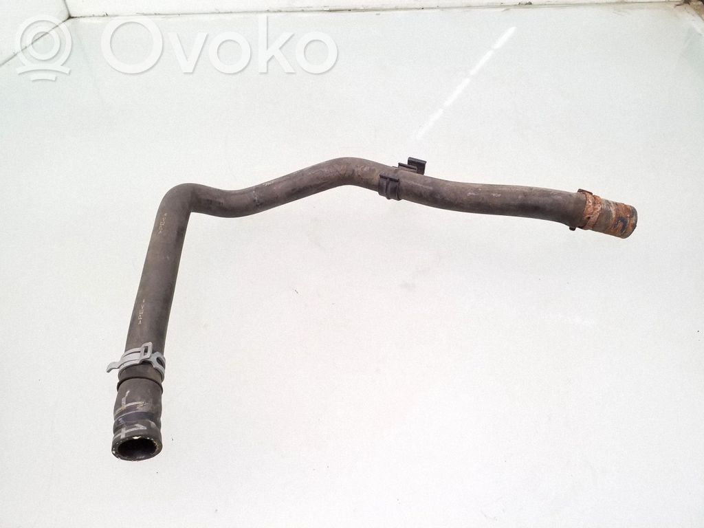 Volkswagen Touareg I Engine coolant pipe/hose 