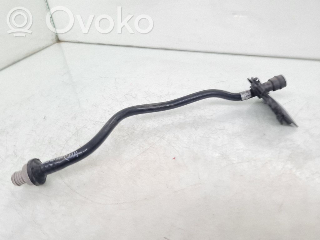 Mercedes-Benz C W204 Conductă/furtun vacuum 