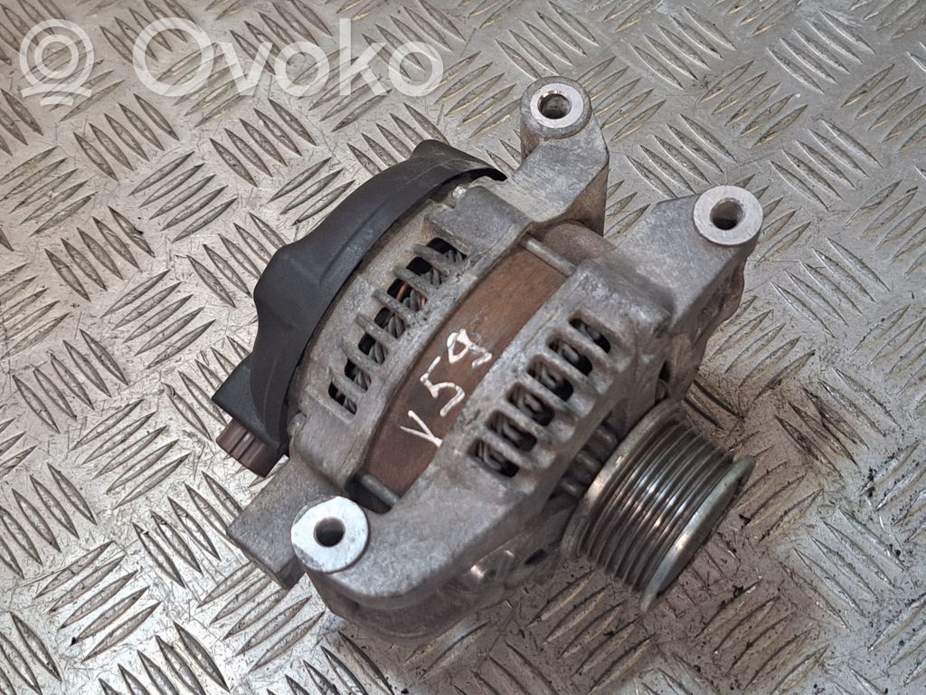 Toyota Corolla Verso AR10 Generator/alternator