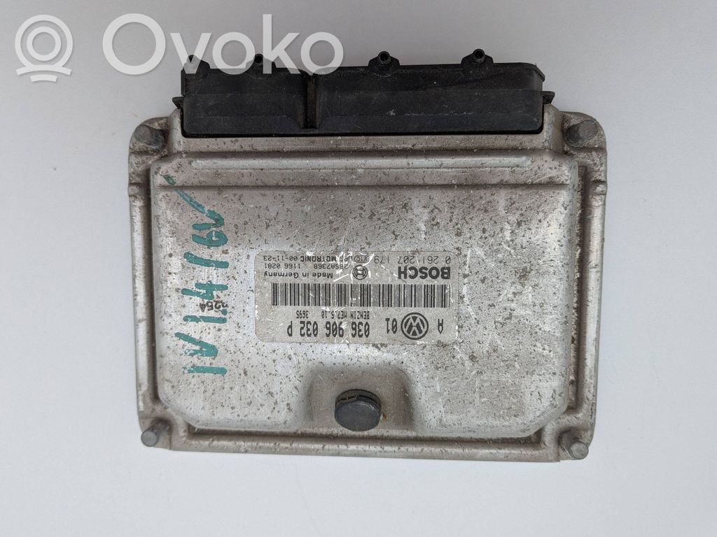 Volkswagen Golf V Unitate/modul de control motor