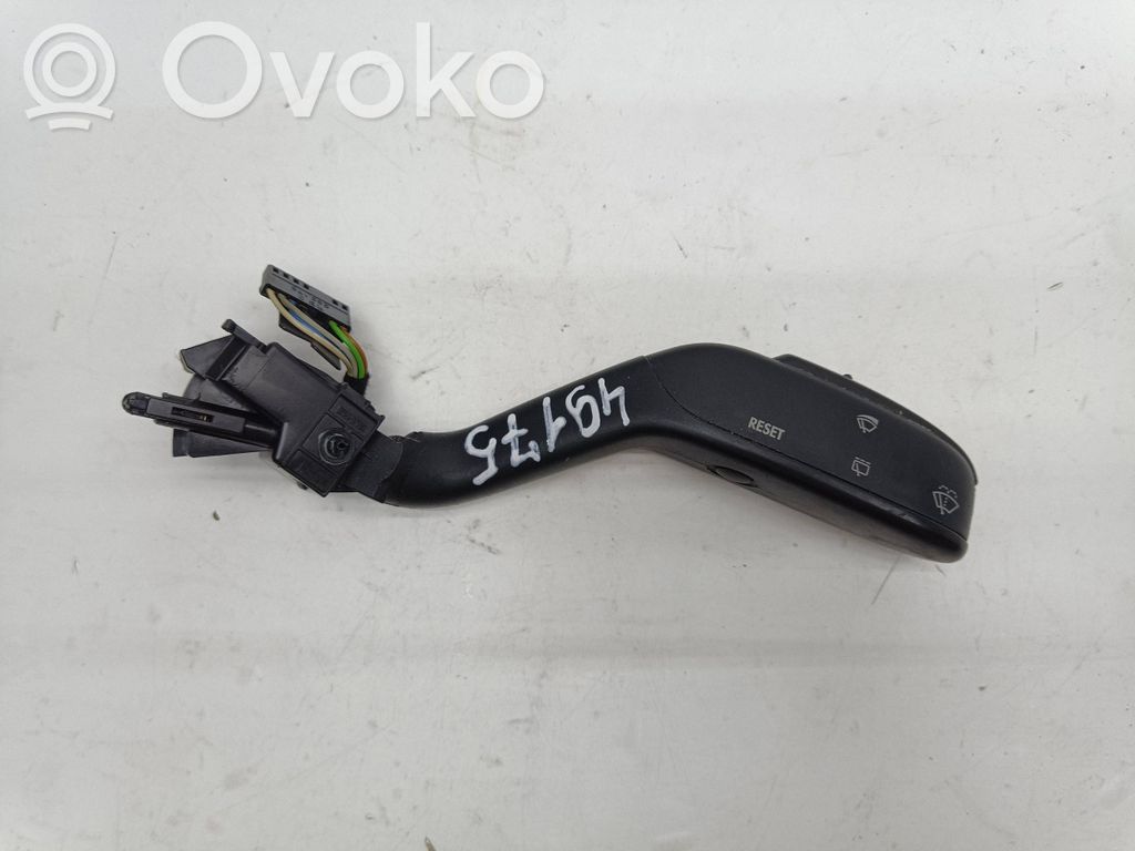 Skoda Fabia Mk2 (5J) Schalter Hebel Scheibenwischer 