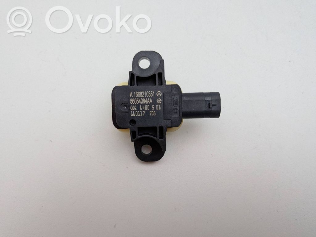 Volkswagen Polo V 6R Airbagsensor Crashsensor Drucksensor 