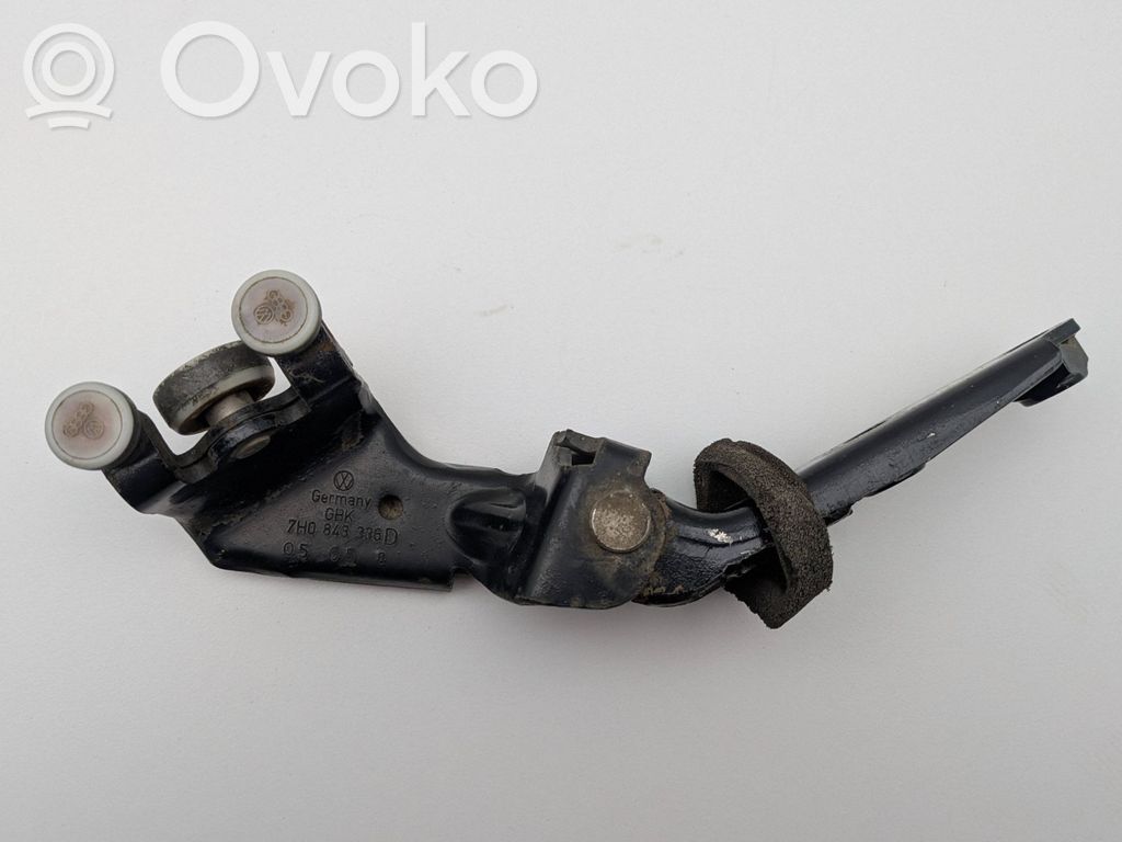 Volkswagen Transporter - Caravelle T5 Guida a rullo centrale per portellone scorrevole