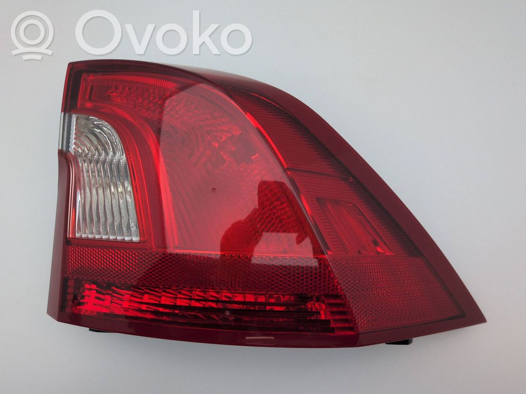 Volvo S60 Luz trasera/de freno 