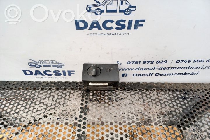 Interrupteur d’éclairage   98AG13A024CH
