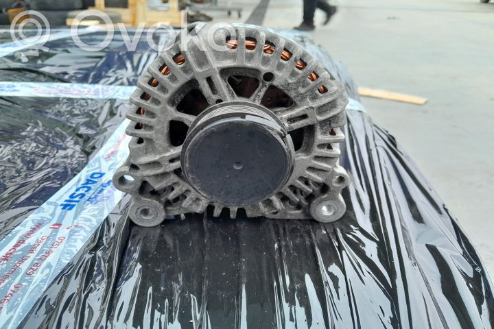 Alternador