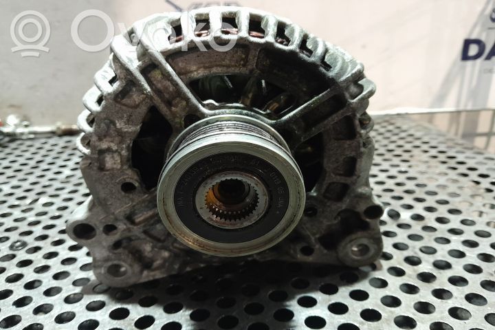 Alternador   03F903023D
