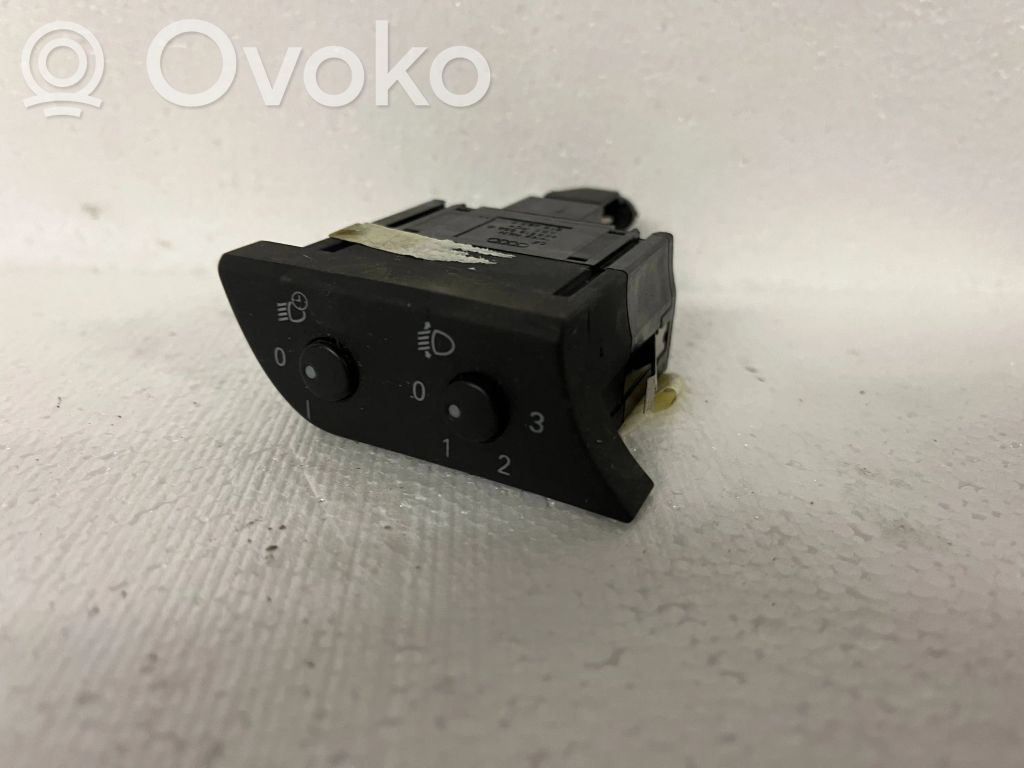 Interruptor de luz   8E2919094A