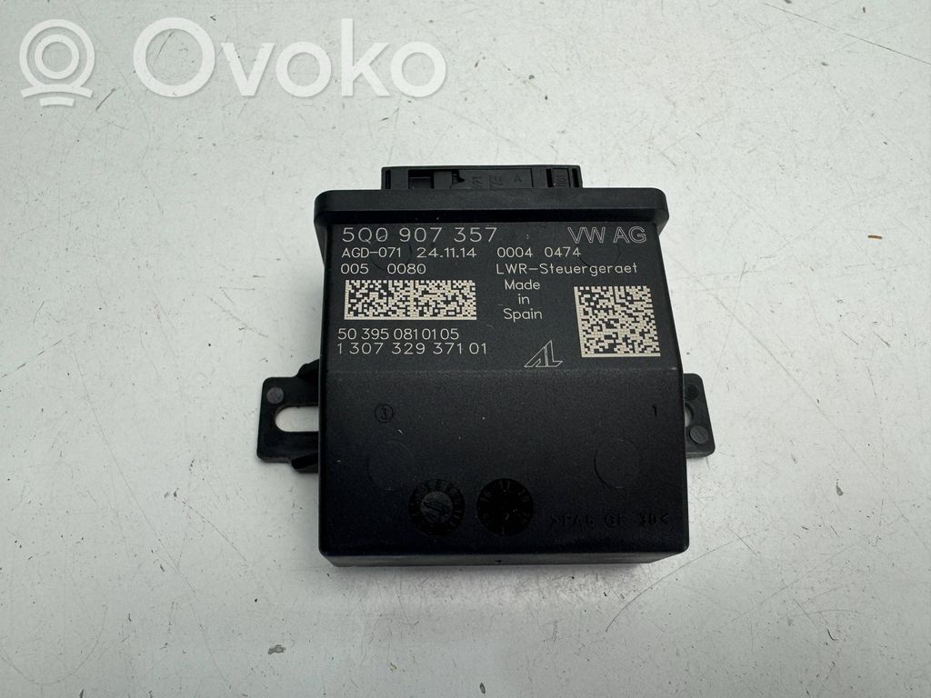 Módulo de luz LCM   5Q0907357