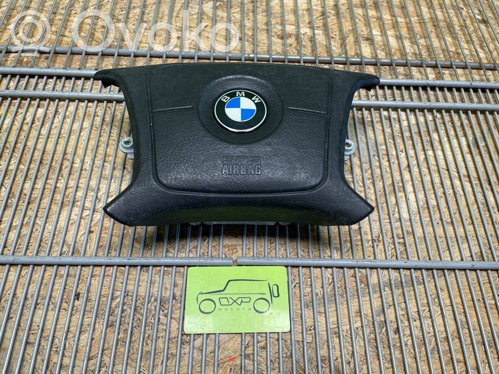 BMW 5 E39 Vairo oro pagalvė 