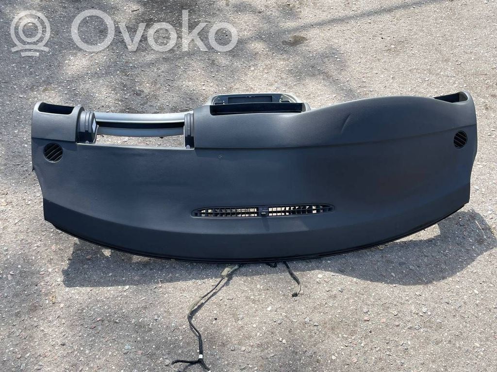 Volkswagen PASSAT B5 Panelė 