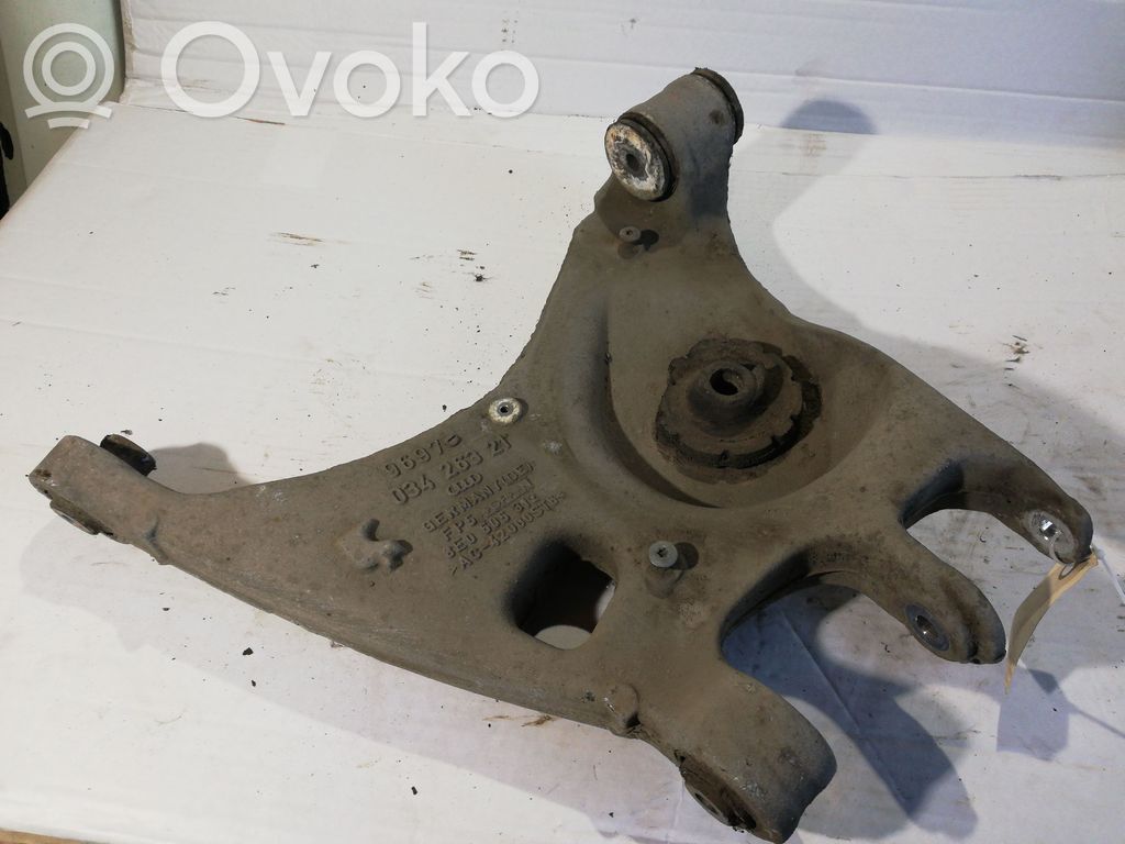 Audi A4 S4 B6 8E 8H Taka-ylätukivarren haarukkavipu 