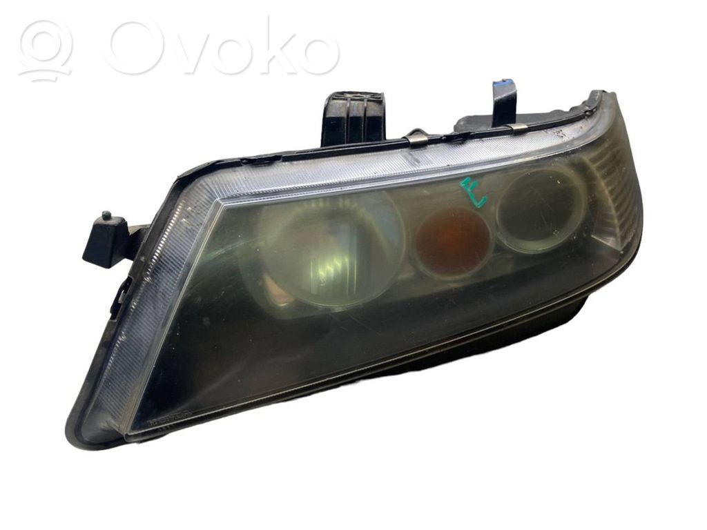 Honda Accord Lampa przednia 