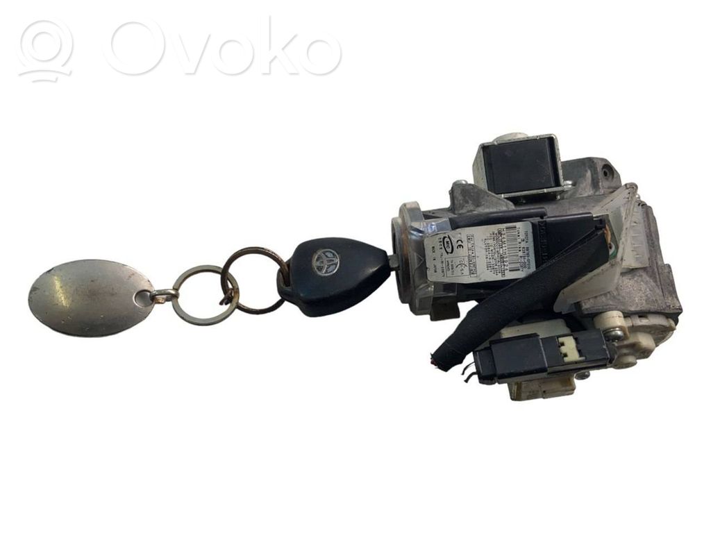 Toyota Avensis T270 Ignition lock 