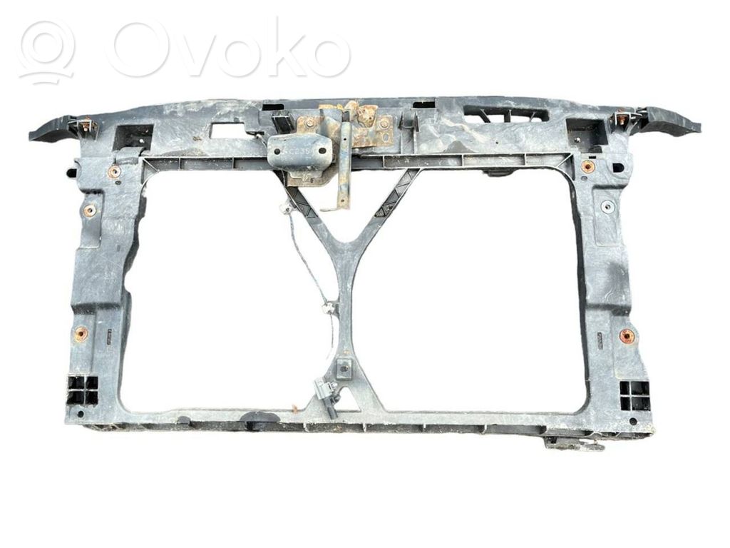 Mazda 5 Radiatoru panelis 