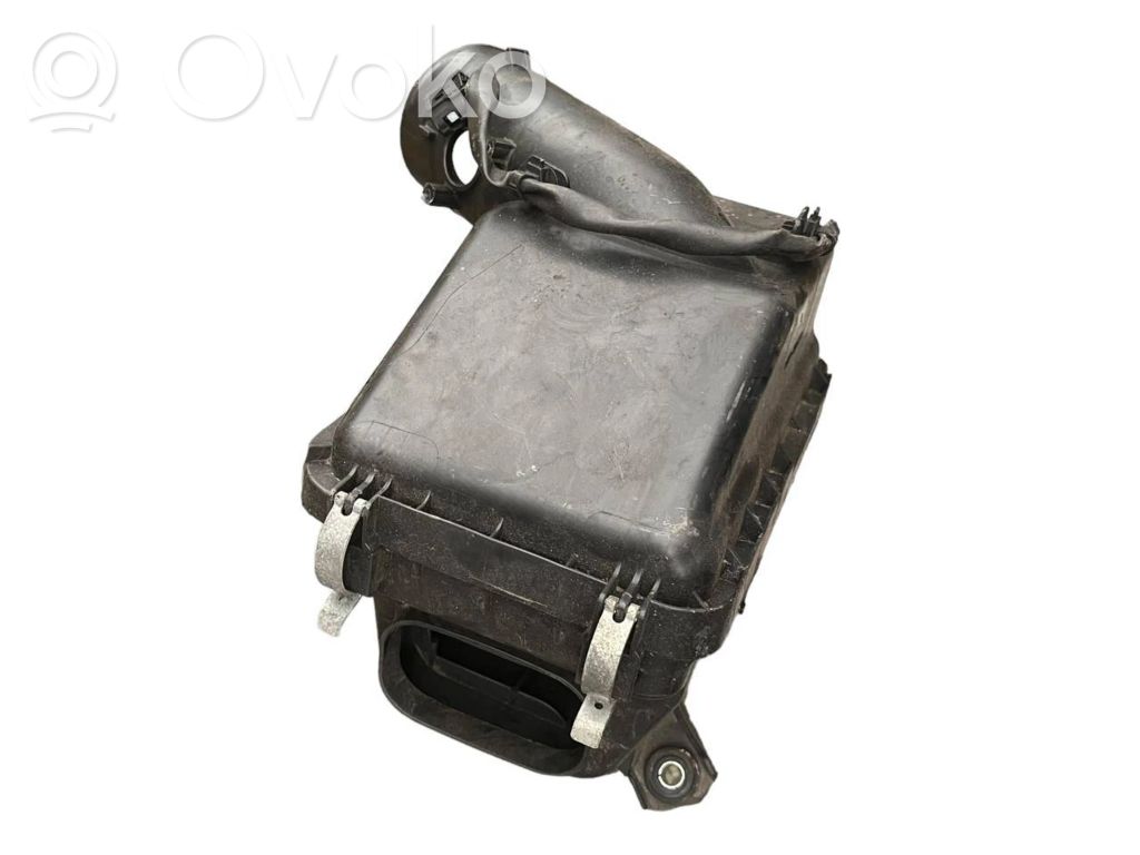 Mitsubishi Outlander Air filter box 