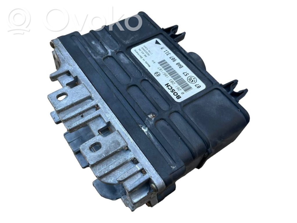 Volkswagen Vento Engine control unit/module 