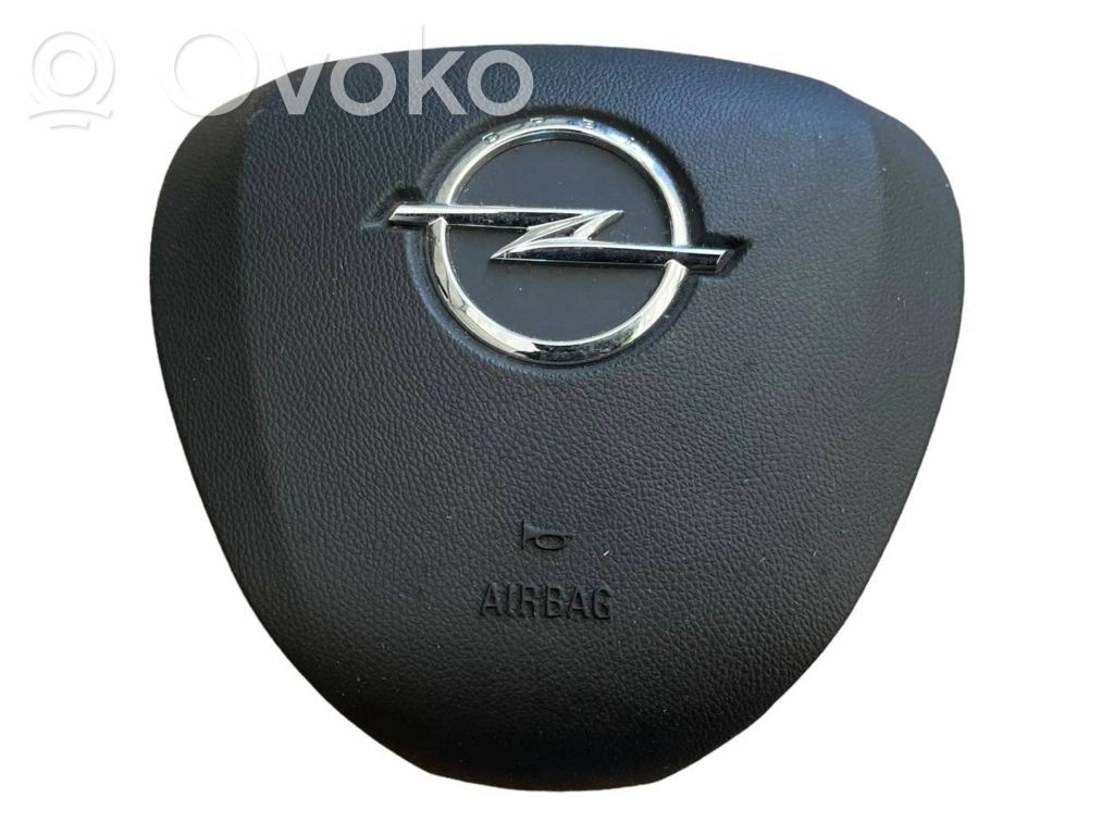 Opel Astra K Ohjauspyörän turvatyyny 