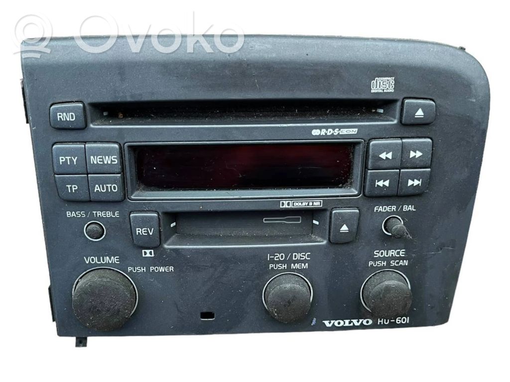 Volvo V70 Panel / Radioodtwarzacz CD/DVD/GPS 