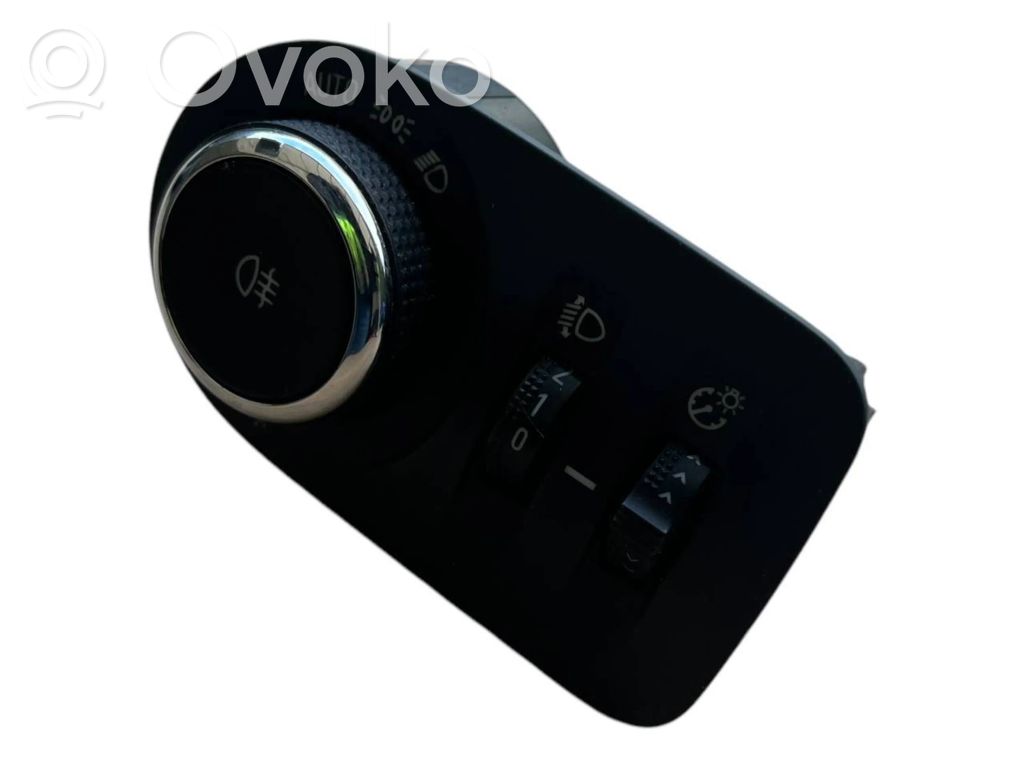 Interruptor de luz   39050759,6236520759,17016476