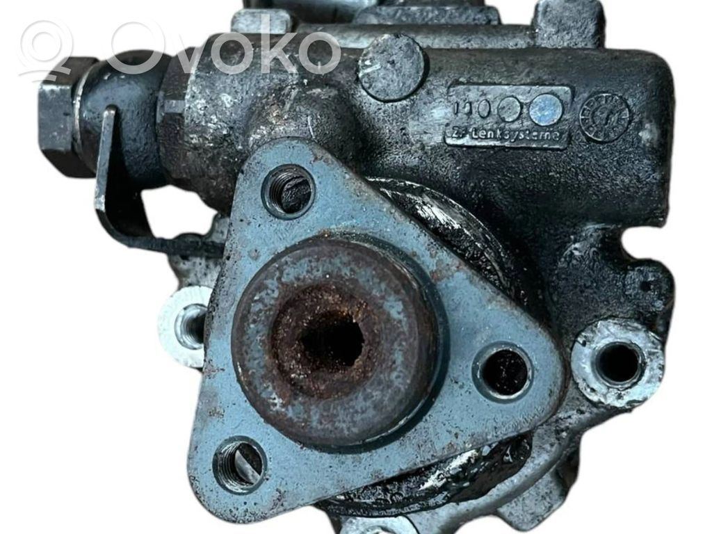 Audi A6 S6 C6 4F Pompa wspomagania 