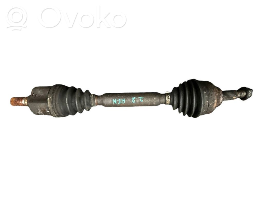 Etuvetoakseli