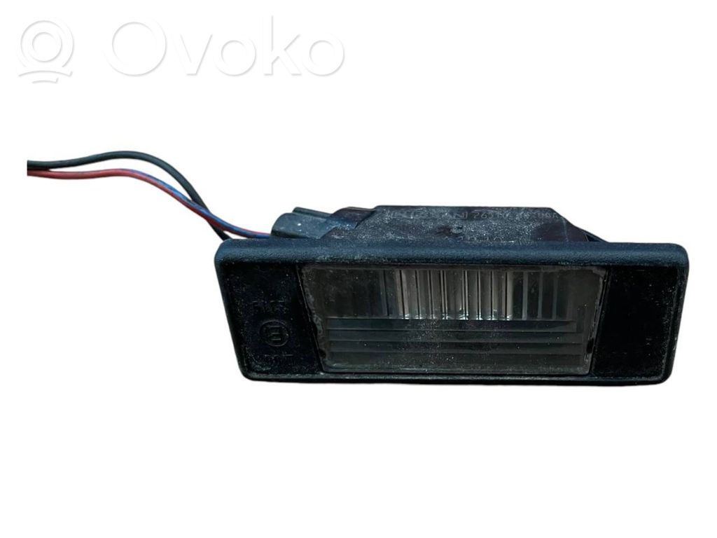 Nissan Qashqai Number plate light 