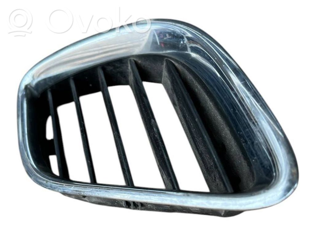 Saab 9-5 Front grill 