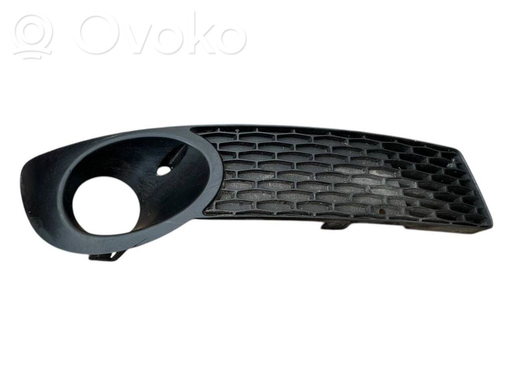 Saab 9-5 Front bumper lower grill 