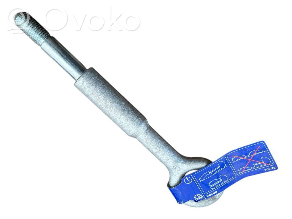 Volvo V60 Anillo de remolque 