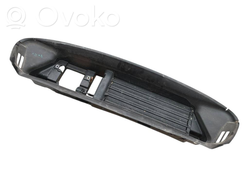 Volvo V40 Kühlerverkleidung 