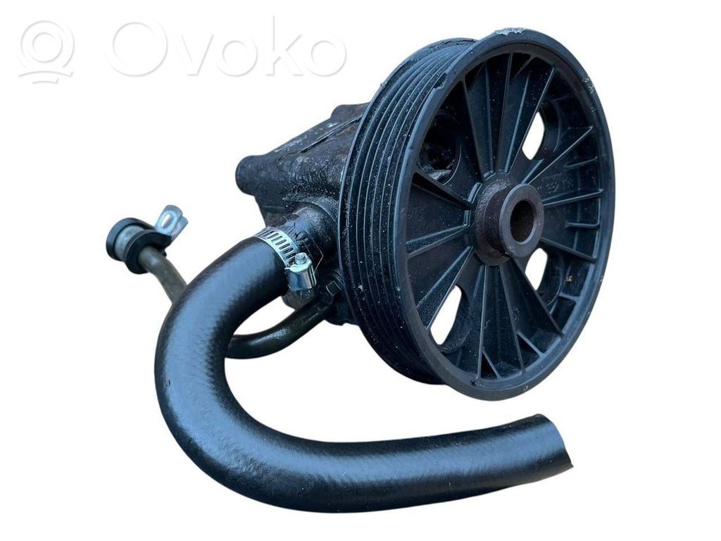 Volvo XC90 Power steering pump 
