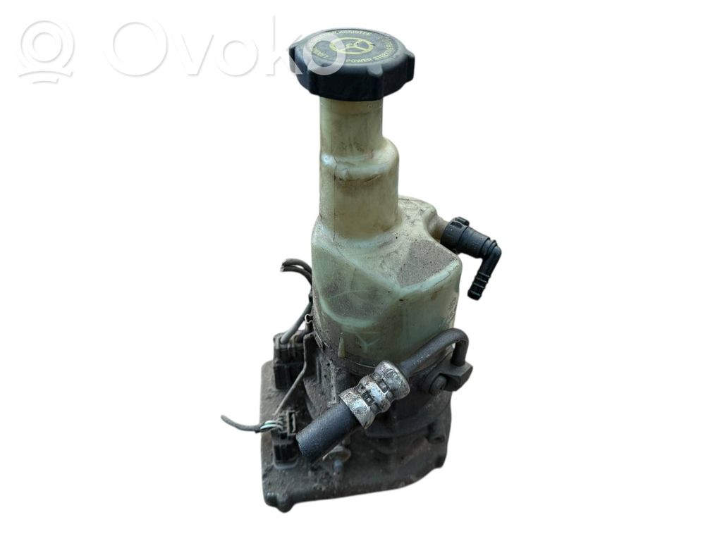 Ford Mondeo MK IV Ohjaustehostimen pumppu 
