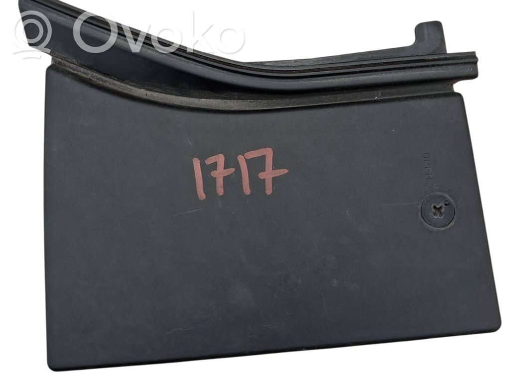 Volvo S60 Pokrywa skrzynki akumulatora 