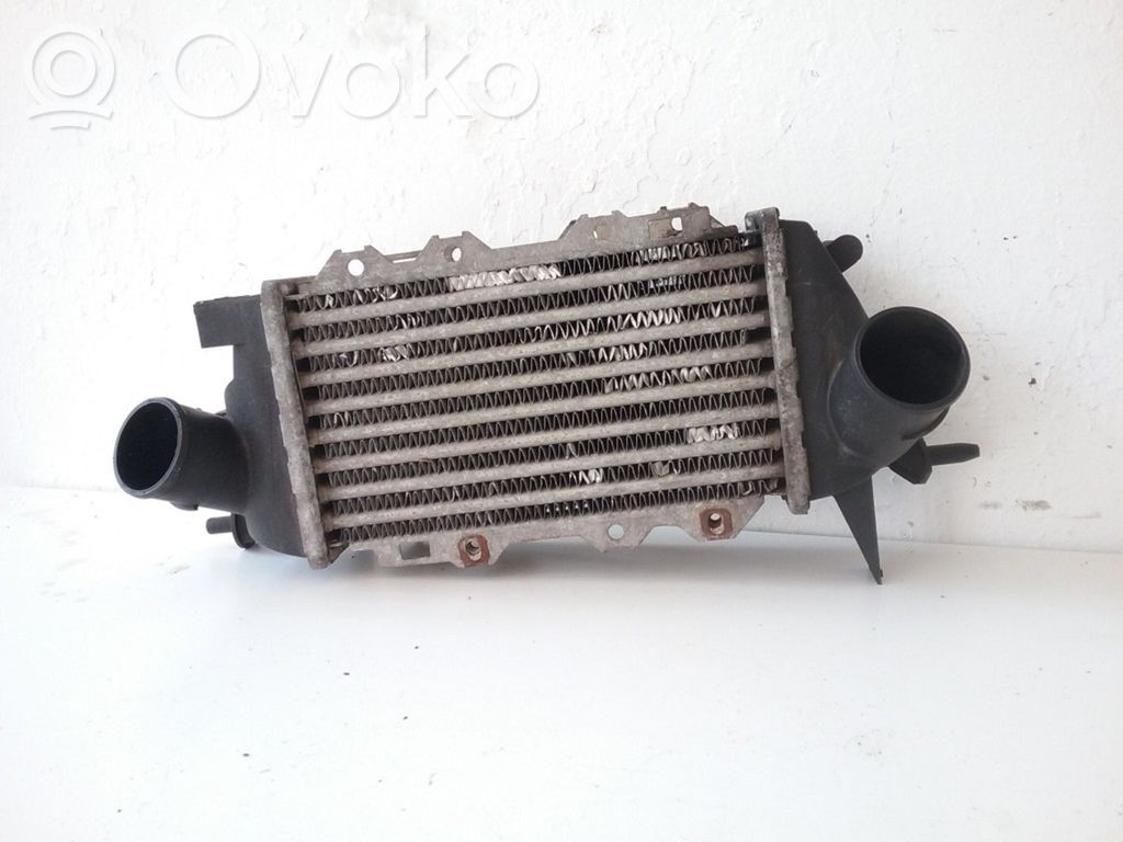 Opel Vectra B Interkūlerio radiatorius 