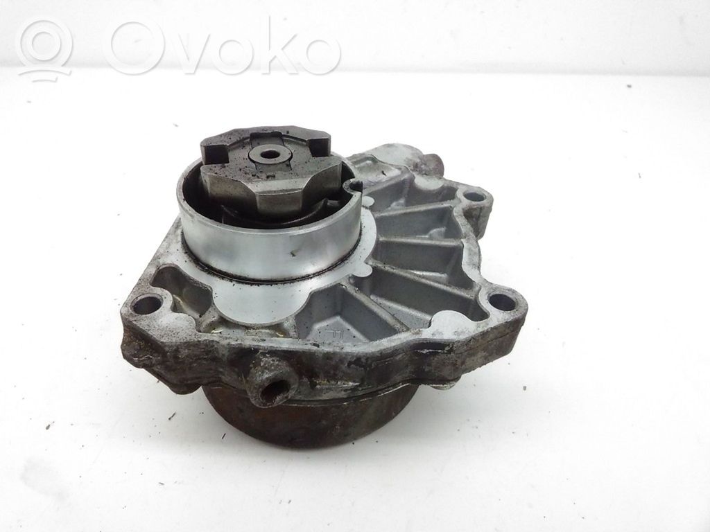 Alfa Romeo GT Vacuum pump 