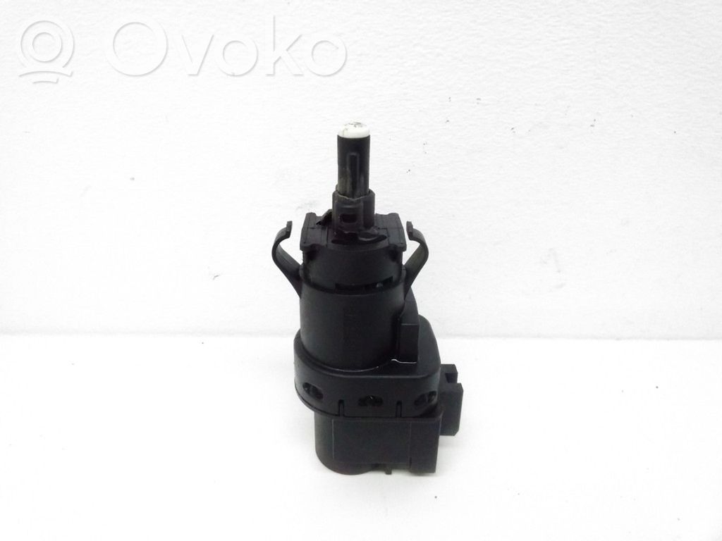 Brake pedal sensor switch   3M5T13480AB