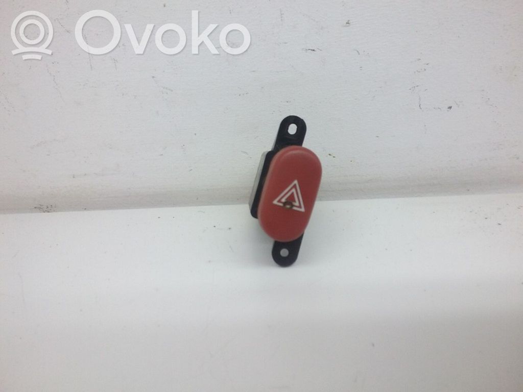 Hazard light switch   822955