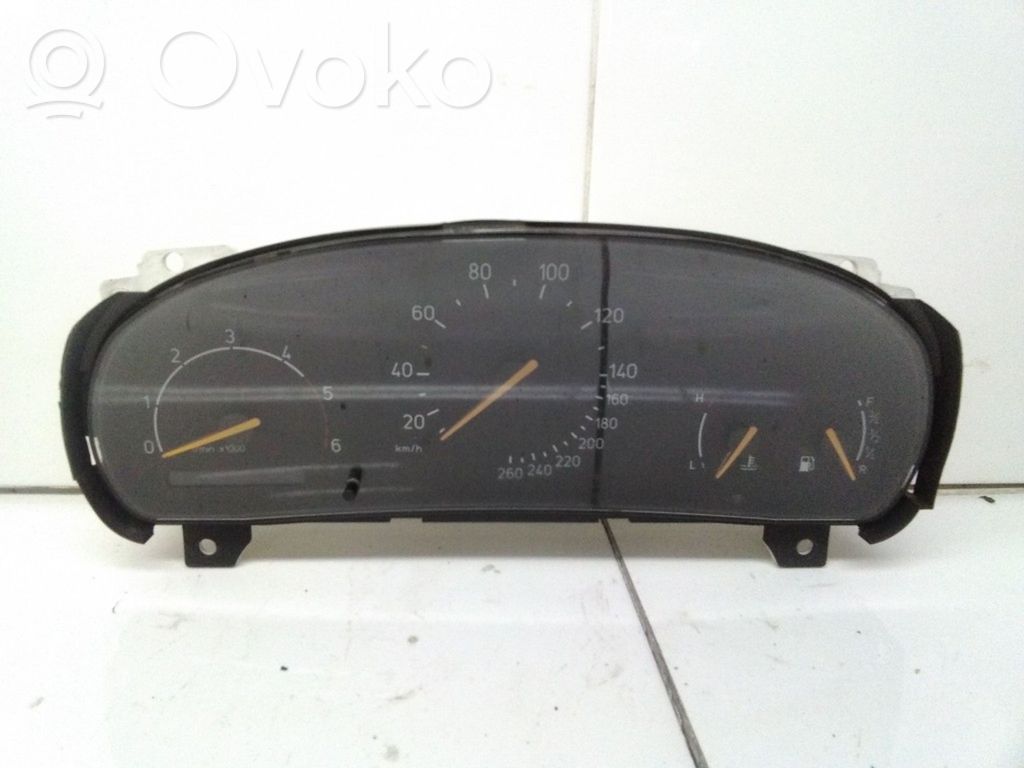 Saab 9-5 Spidometrs (instrumentu panelī) 