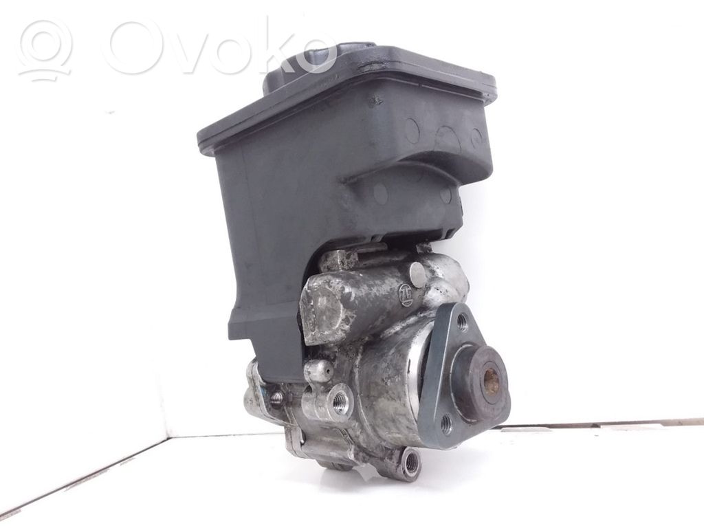 BMW 3 E46 Power steering pump 
